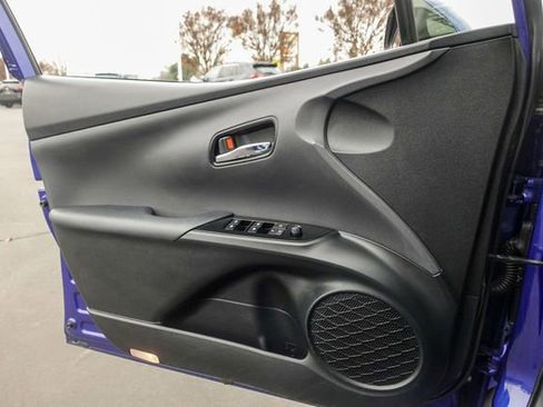 Certified 2017 Toyota Prius Two image 24