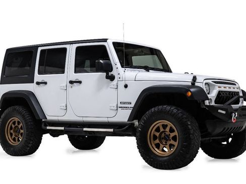 Used 2017 Jeep Wrangler Unlimited Sport w/ Quick Order Package 24S AWD/4WD image 1