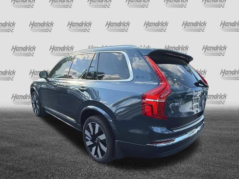 Used 2024 Volvo XC90 T8 Plus w/ Protection Package Premier AWD/4WD image 9