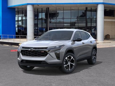 New 2026 Chevrolet Trax RS FWD image 6