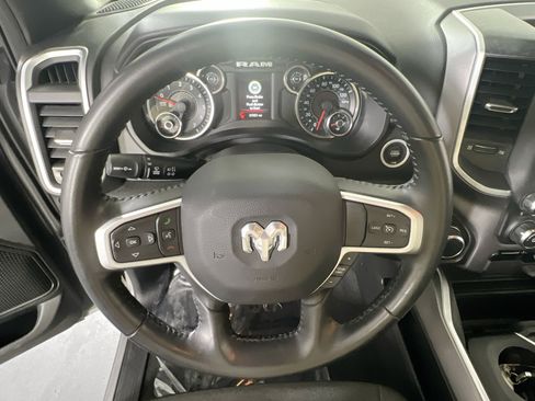 Used 2022 RAM 1500 Big Horn AWD/4WD image 11