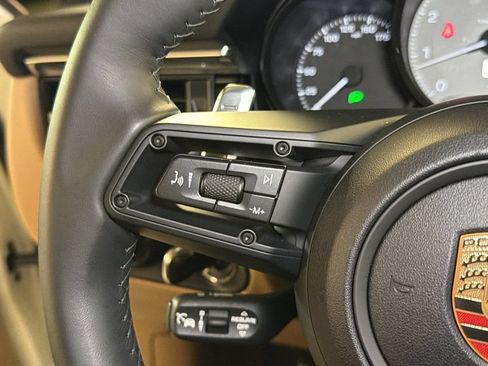 Used 2024 Porsche Macan S AWD/4WD image 25