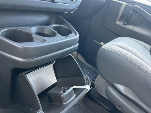 New 2024 GMC Savana 3500 w/ Power Convenience Package RWD image 19