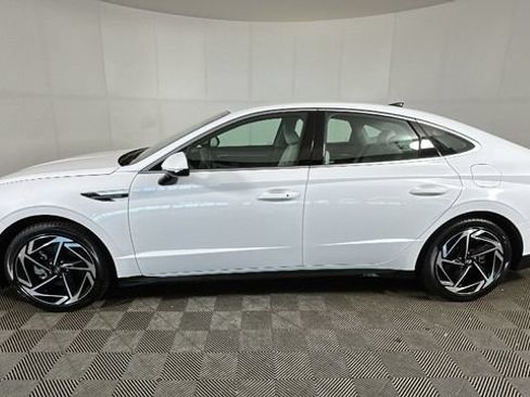 Used 2026 Hyundai Sonata SEL FWD image 5