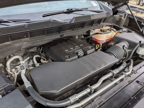 Used 2023 Chevrolet Silverado 1500 Custom image 12