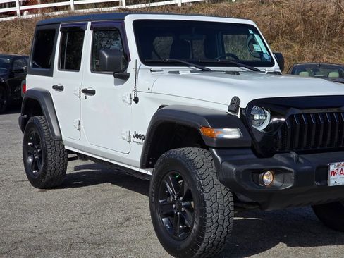 Used 2021 Jeep Wrangler Unlimited Sport image 49