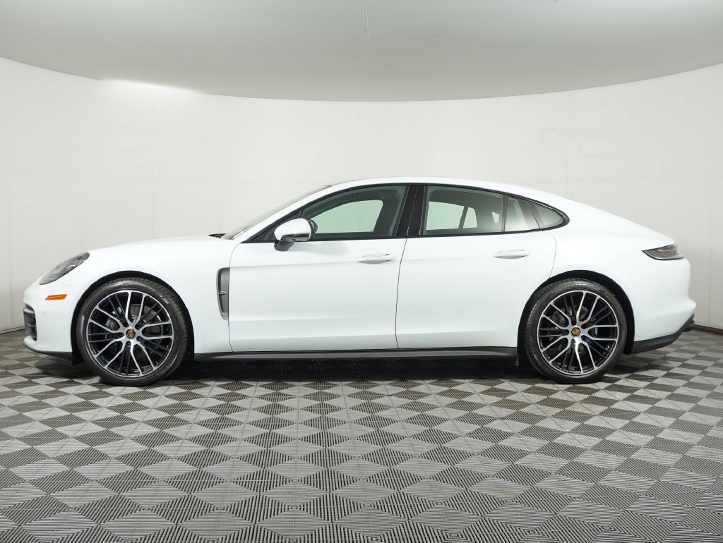 Used 2023 Porsche Panamera 4 Platinum Edition w/ Assistance Package AWD/4WD image 2