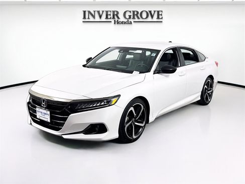 Used 2022 Honda Accord Sport image 1