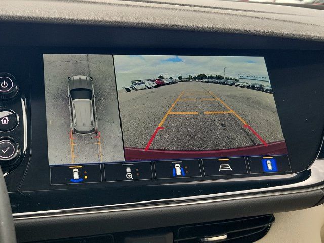Used 2023 Buick Envision Avenir AWD/4WD image 21