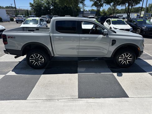 Used 2026 Ford Ranger Lariat w/ FX4 Off-Road Package AWD/4WD image 3