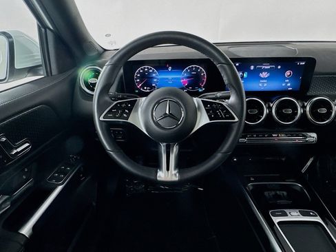 Certified 2026 Mercedes-Benz GLB 250 image 5