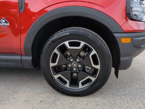 Certified 2024 Ford Bronco Sport Outer Banks w/ Tech Package AWD/4WD image 12