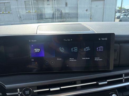 Used 2025 Hyundai Santa Fe SEL FWD image 21