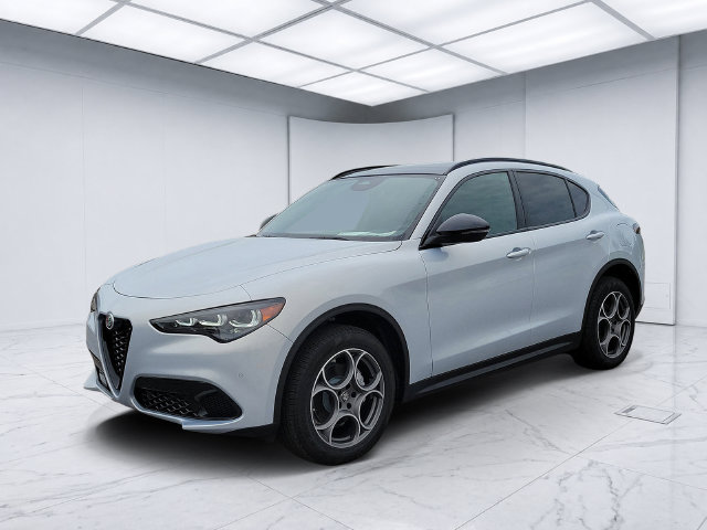 New 2025 Alfa Romeo Stelvio Sprint w/ Convenience Package AWD/4WD image 2