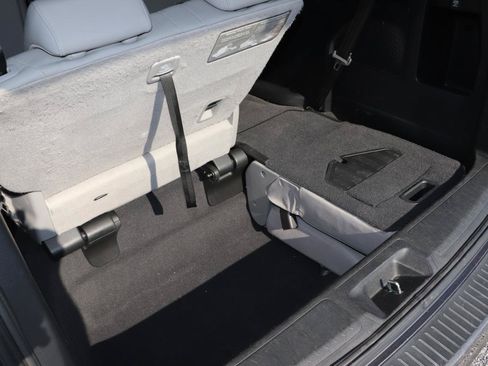 Used 2018 Honda Odyssey Touring image 10