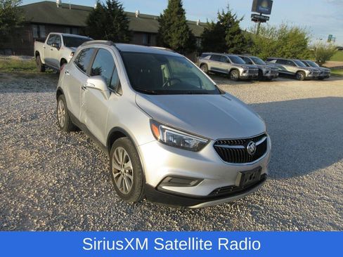 Used 2017 Buick Encore Preferred image 2