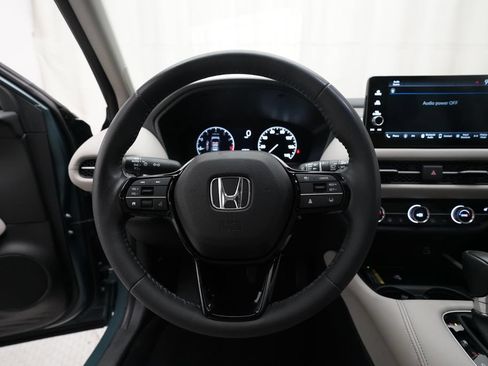 Certified 2024 Honda HR-V EX-L image 4