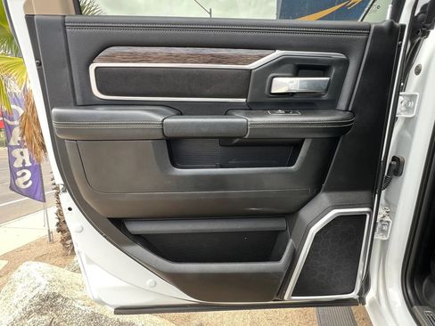 Used 2020 RAM 2500 Laramie AWD/4WD image 17