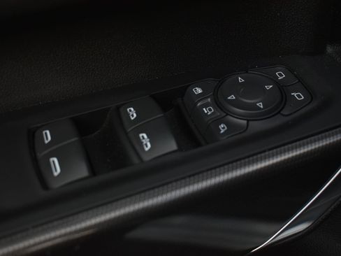 Used 2022 GMC Sierra 2500 AT4 image 13