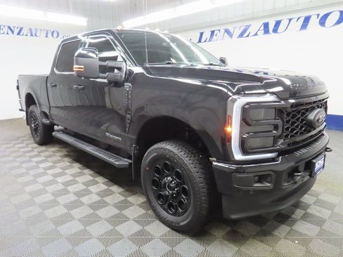 Used 2025 Ford F250 Lariat w/ Lariat Ultimate Package image 3
