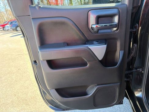 Used 2019 Chevrolet Silverado 1500 LT w/ All Star Edition image 22