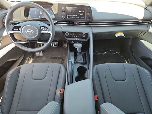 New 2025 Hyundai Elantra Sport FWD image 15