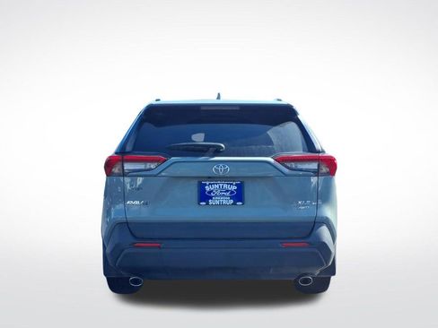 Used 2021 Toyota RAV4 XLE Premium image 29