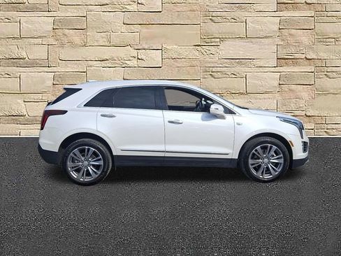 Used 2025 Cadillac XT5 Premium Luxury image 25