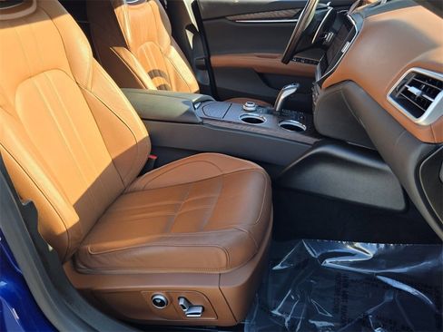 Used 2022 Maserati Ghibli Modena Q4 image 17