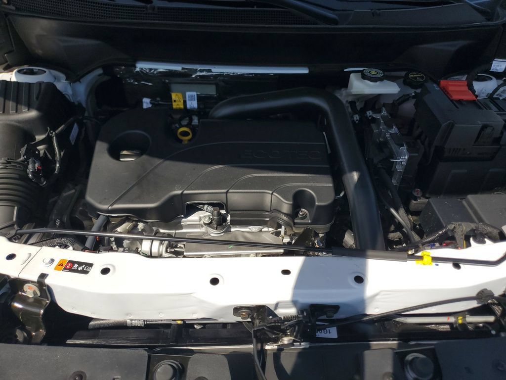 Used 2026 Chevrolet Equinox LT w/ Safety and Technology Package FWD image 30