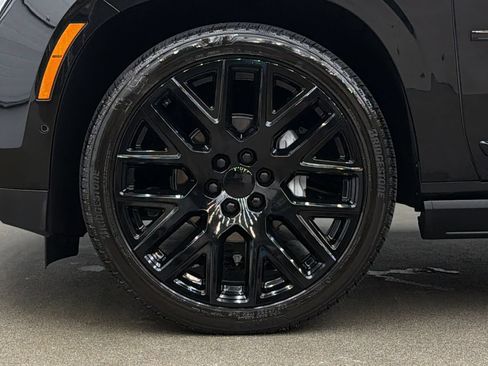 Used 2026 GMC Yukon Denali Ultimate AWD/4WD image 10