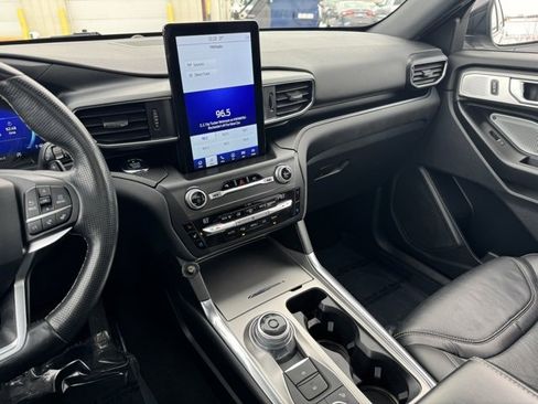 Used 2020 Ford Explorer ST w/ ST Street Pack image 17