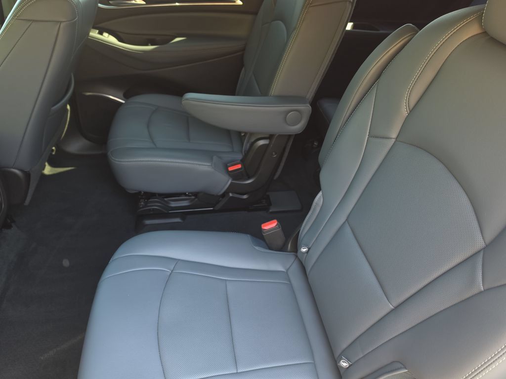 Certified 2023 Buick Enclave Essence FWD image 15