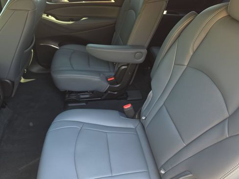 Certified 2023 Buick Enclave Essence FWD image 15