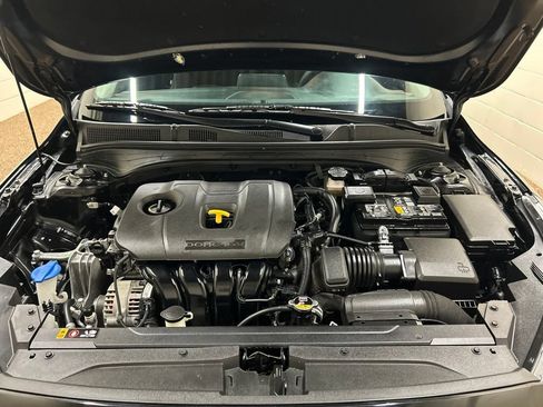 Used 2023 Kia Forte LXS FWD image 12