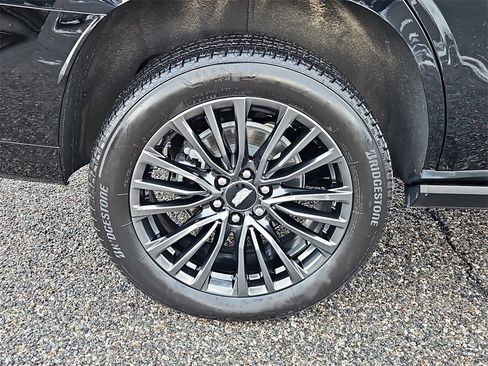 Used 2025 Cadillac Escalade Sport Platinum w/ LPO, Floor Liner Package image 9