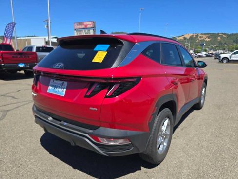 Used 2023 Hyundai Tucson SEL AWD/4WD image 10
