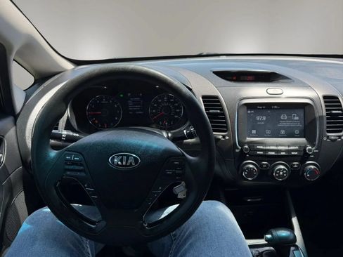 Used 2018 Kia Forte LX w/ LX Popular Package FWD image 24