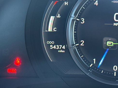 Certified 2022 Lexus IS 350 F Sport image 34