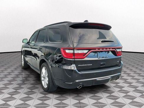 Used 2023 Dodge Durango GT RWD image 4