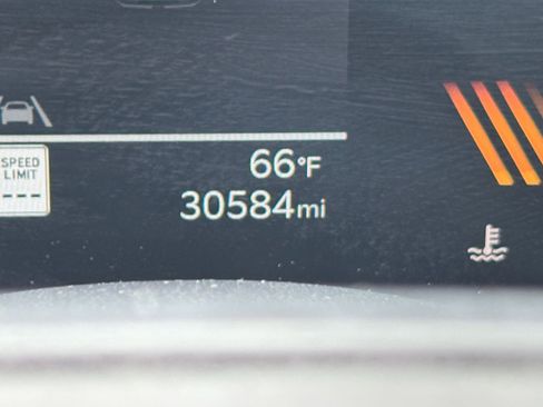 Used 2025 Kia K4 LXS image 44