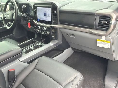 New 2025 Ford F150 XLT w/ Equipment Group 301A Standard image 13
