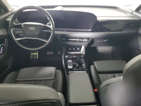 Certified 2025 Audi Q6 e-tron Premium Plus w/ Premium Plus AWD/4WD image 15