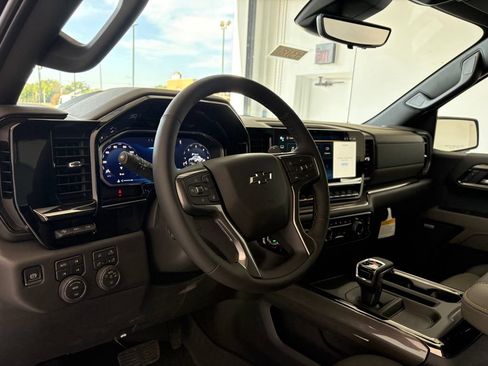 New 2026 Chevrolet Silverado 1500 ZR2 AWD/4WD image 2