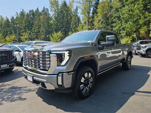 New 2025 GMC Sierra 3500 Denali w/ Denali Reserve Package image 3