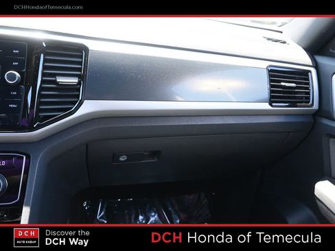 Used 2023 Volkswagen Atlas Cross Sport SEL R-Line AWD/4WD image 14