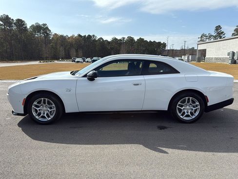 Used 2025 Dodge Charger Daytona R/T w/ Quick Order Package 25M R/T AWD/4WD image 5