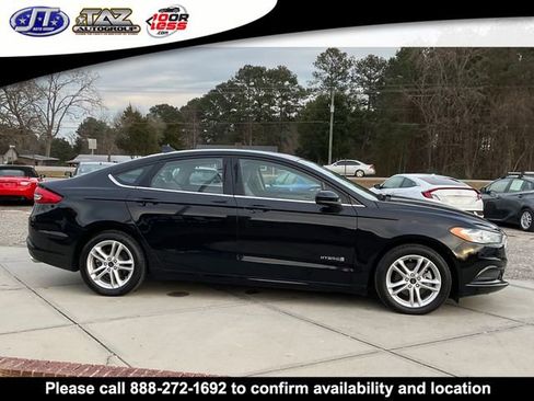 Used 2018 Ford Fusion S image 8