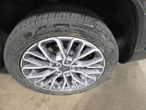 Used 2024 Jeep Grand Cherokee L Summit AWD/4WD image 11
