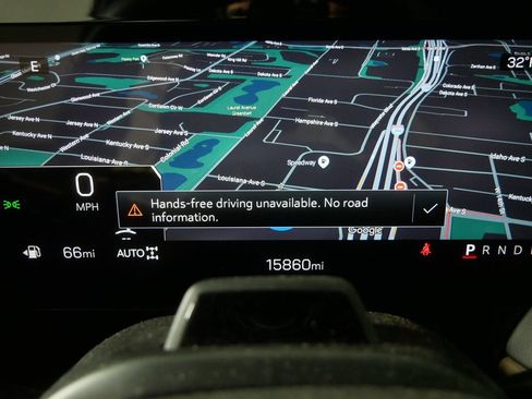 Used 2025 GMC Yukon Denali Ultimate image 23